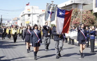 Desfile Cívico-Militar, La Patria Comienza en Linares